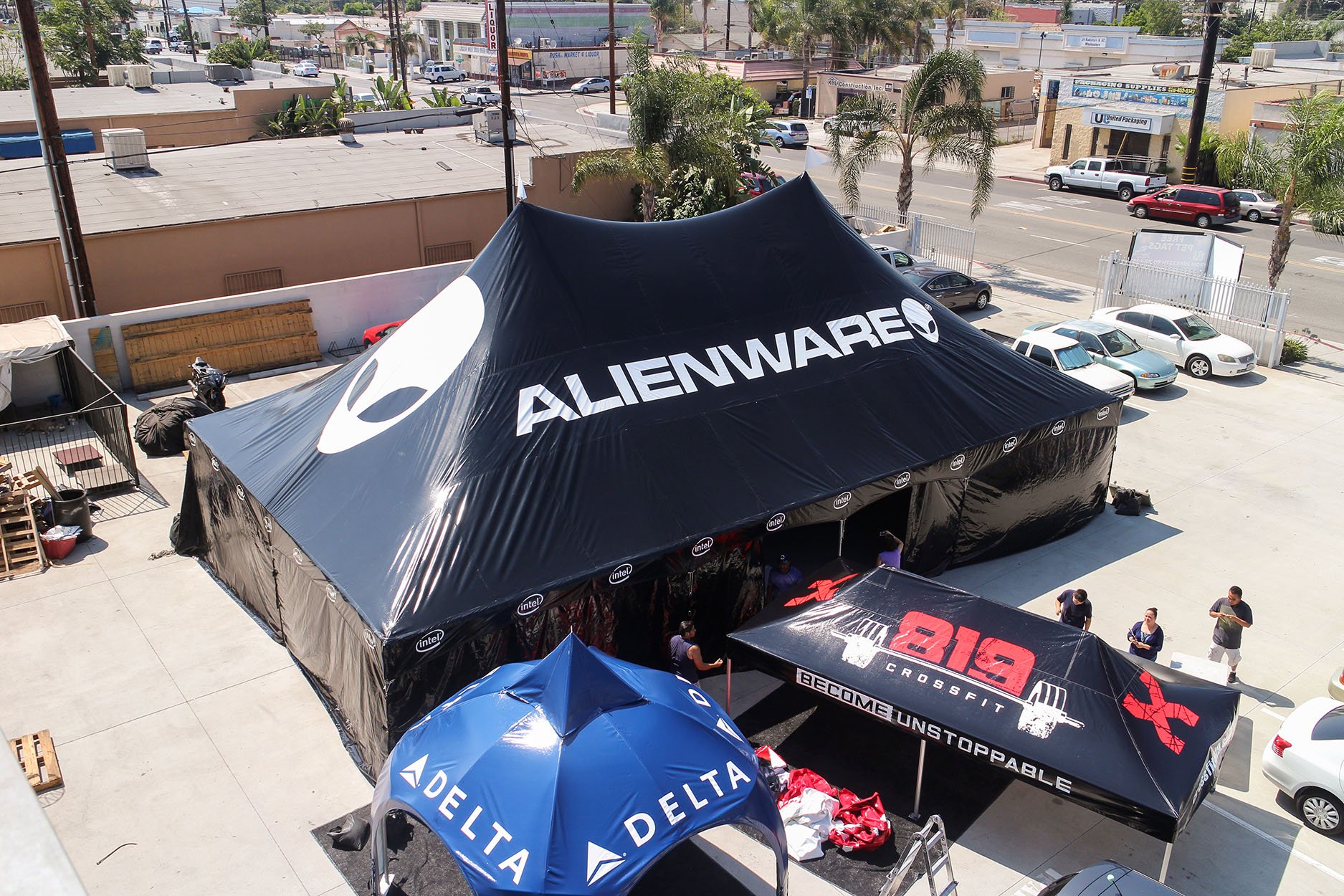 Differences Between a Pop Up Canopy and a Frame Tent