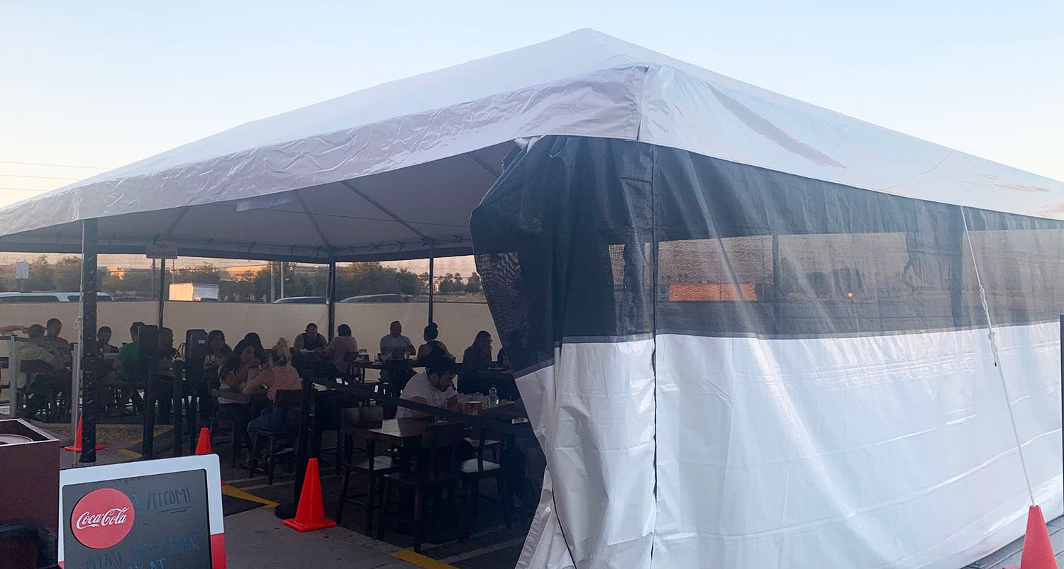 Why Corporate Branded Tents Work Best For Outdoor Dining