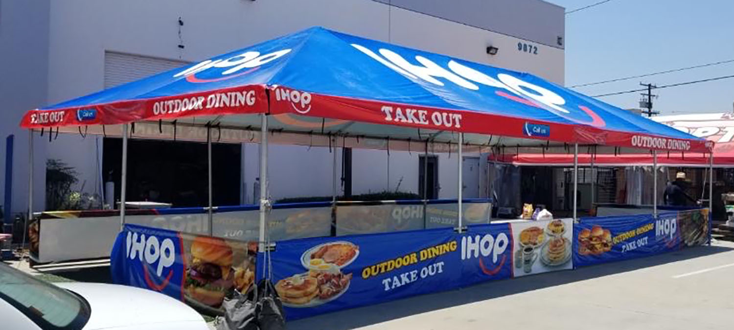 Why Corporate Branded Tents Work Best For Outdoor Dining